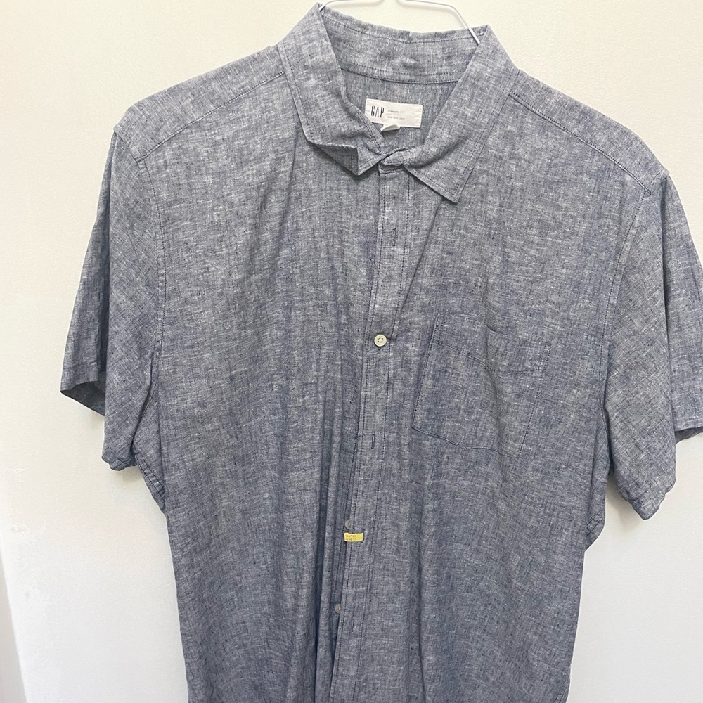 Gap XL button down shirt